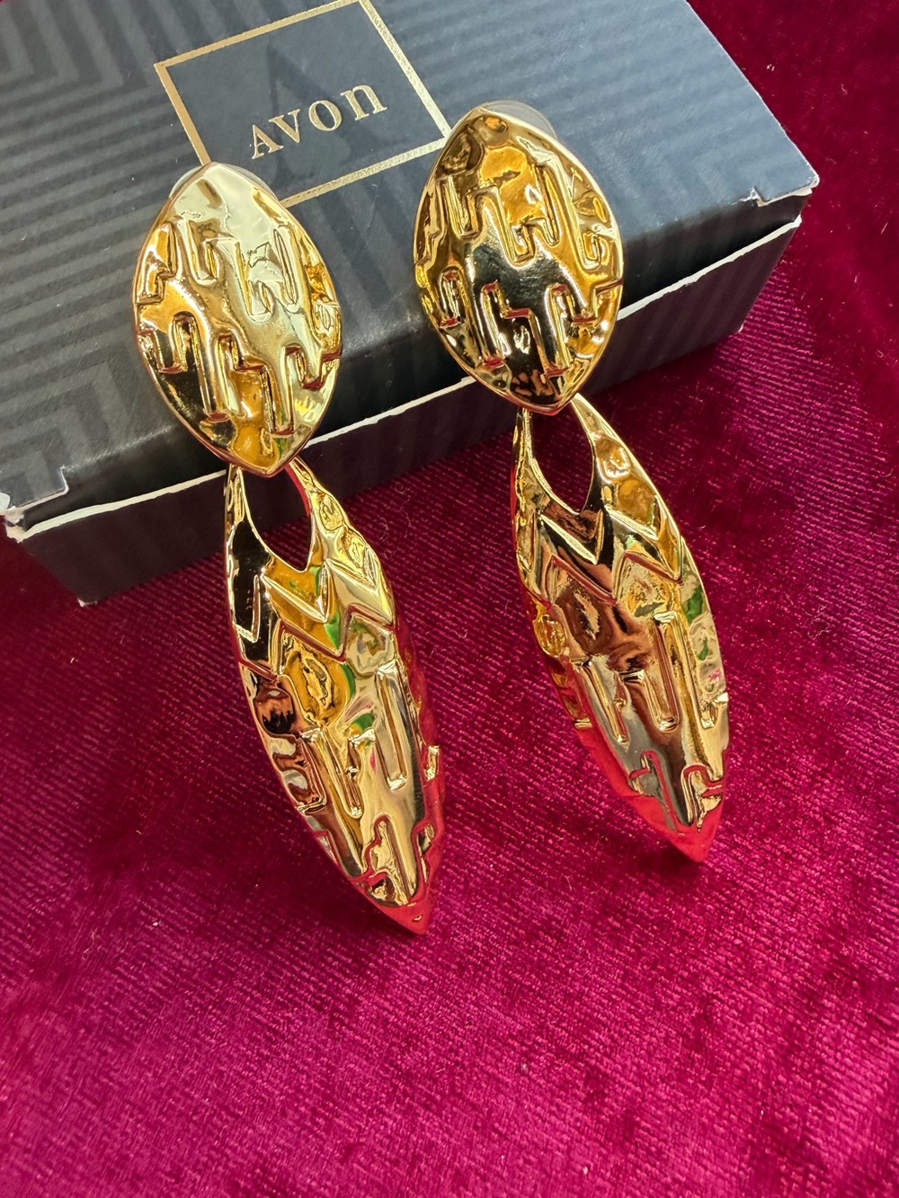 Vintage Avon Gold Tone Mosaic Dangle Convertible Earrings